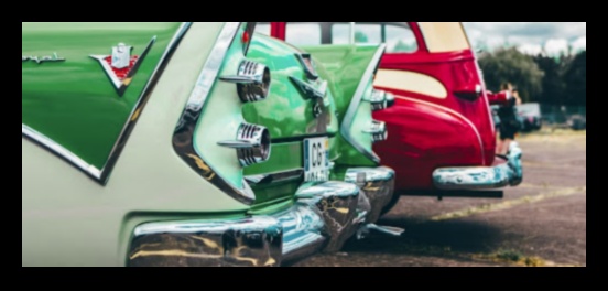 Condus de clasici: vehicule de epocă și pasiunea pentru design atemporal