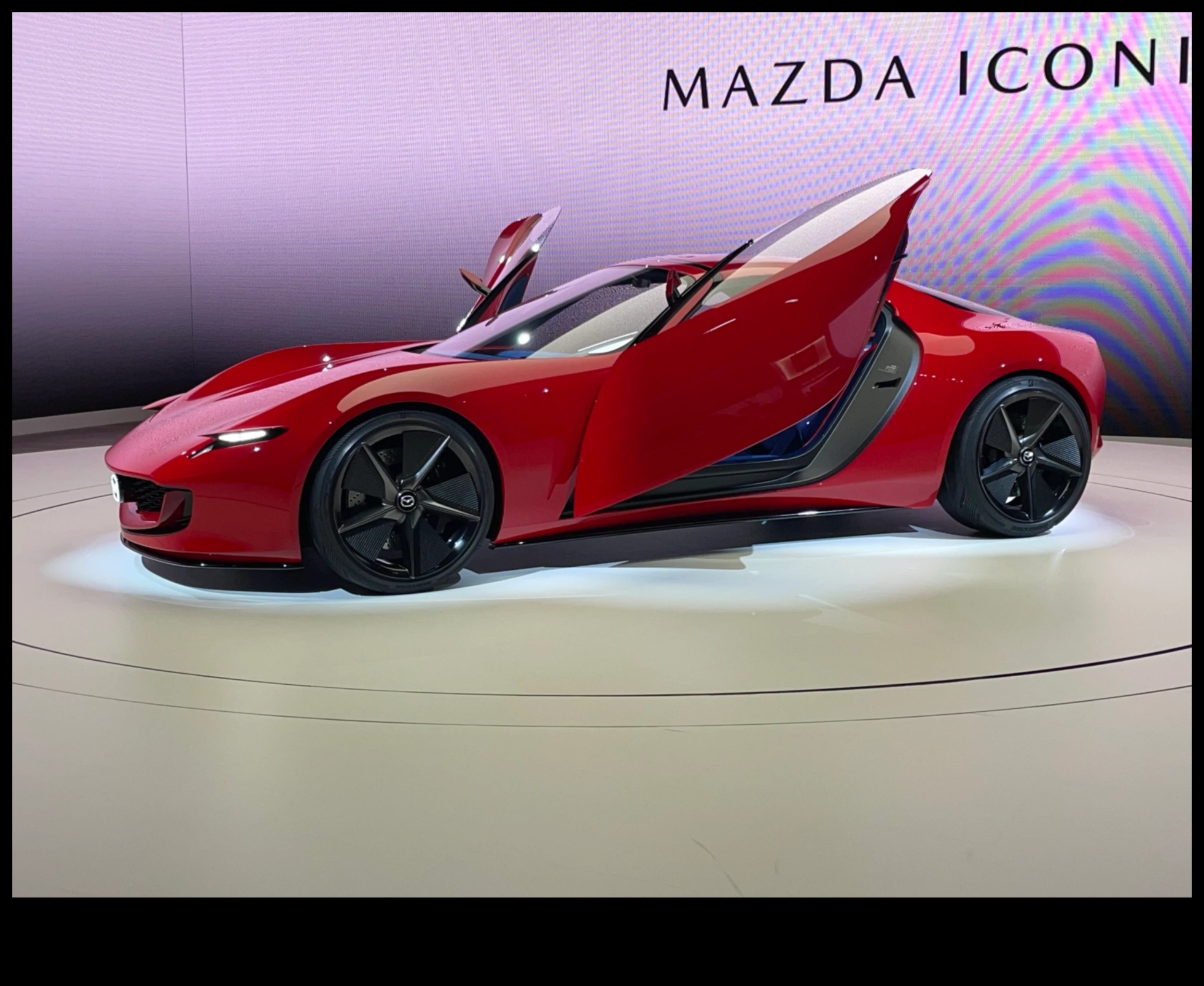 Accelerație Eleganță Viteza grațioasă a mașinilor sport emblematice 2 Eleganța accelerației: viteza grațioasă a mașinilor sport emblematice