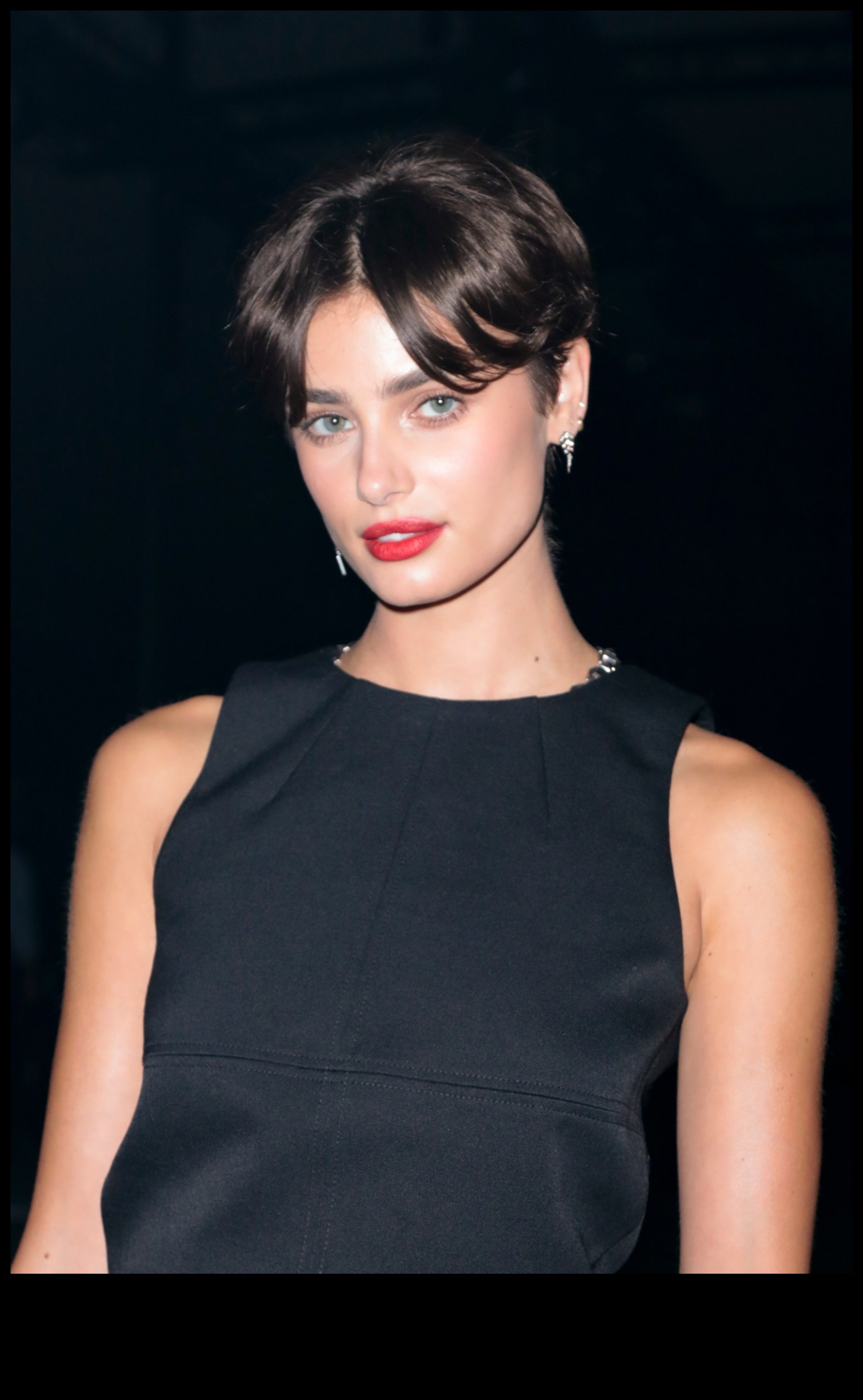 Personajul Pixie a continuat: Creați-vă identitatea cu părul scurt