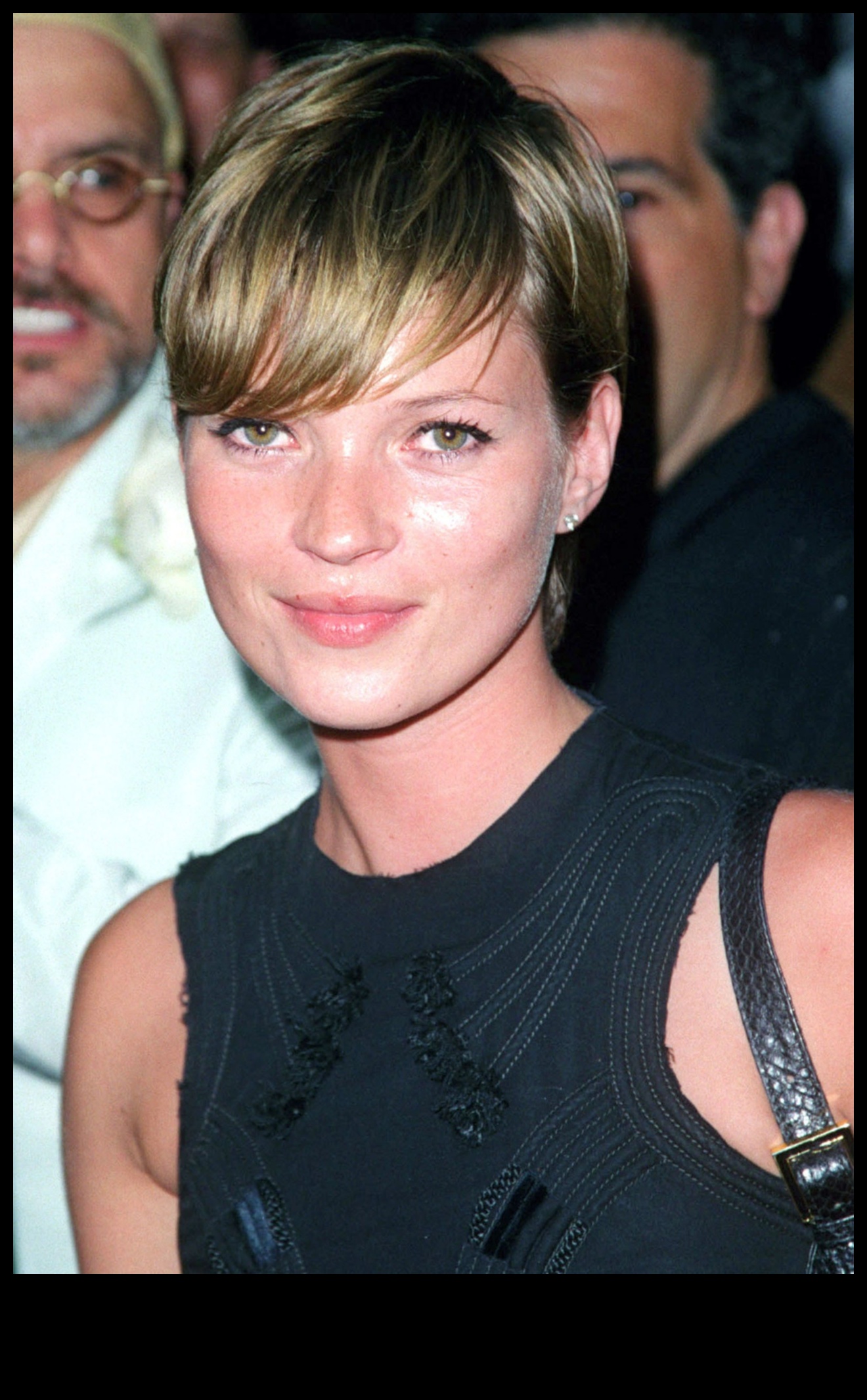 Personajul Pixie a continuat: Creați-vă identitatea cu părul scurt