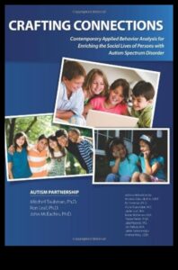 Crearea de conexiuni: construirea de relații prin intermediul rețelelor sociale